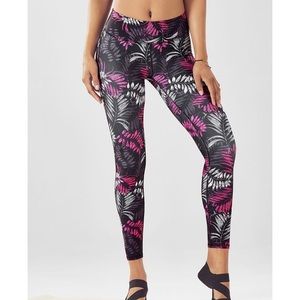 Oasis print leggings